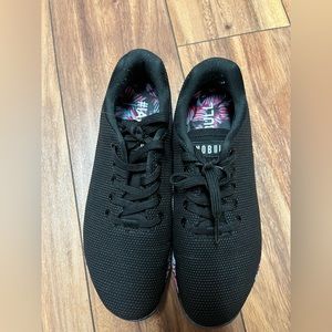 Nobull women’s floral trainers size 9